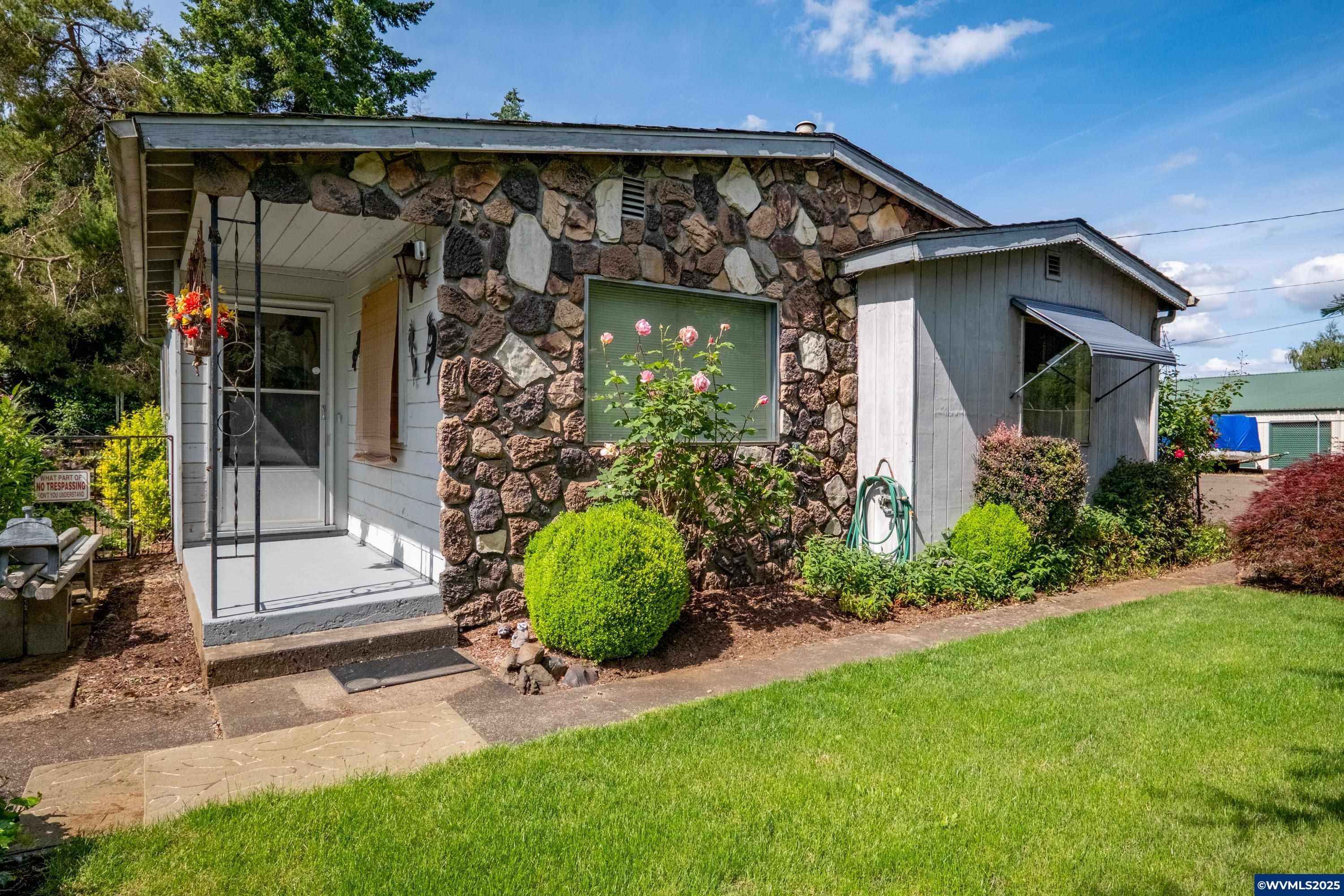 Property Photo:  10325 Rickreall Rd  OR 97371 