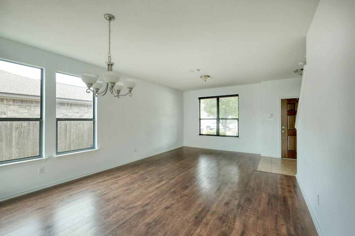 Property Photo: 306 Briarwood Drive TX 78641