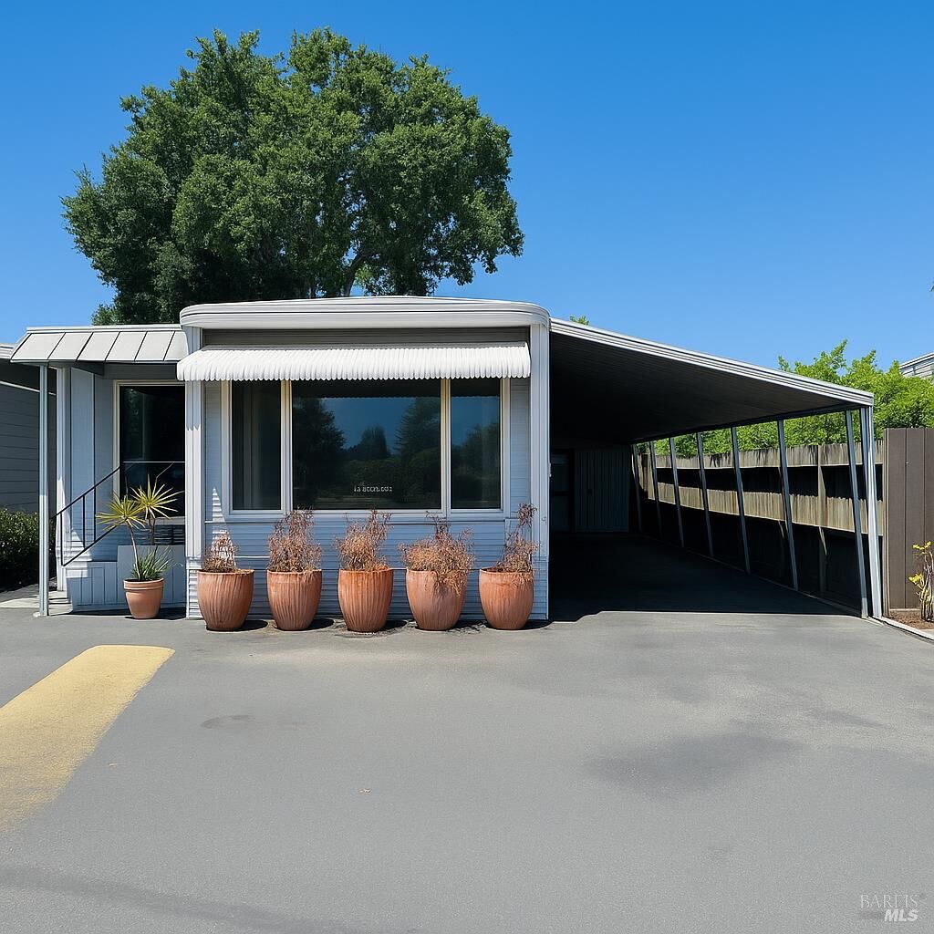 Property Photo:  103 Reed Circle  CA 94558 