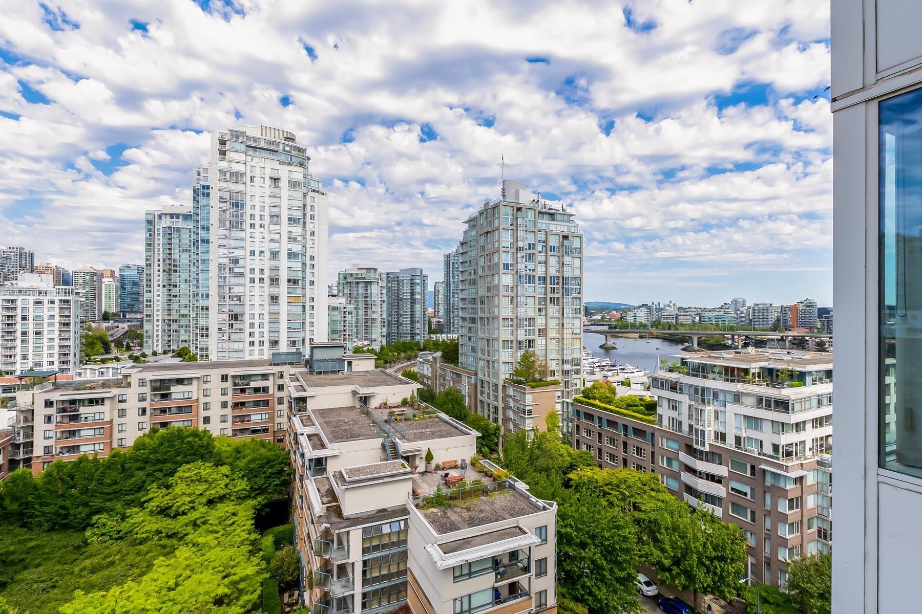 Property Photo: 1383 Marinaside Crescent 1605 BC V6Z 2W9