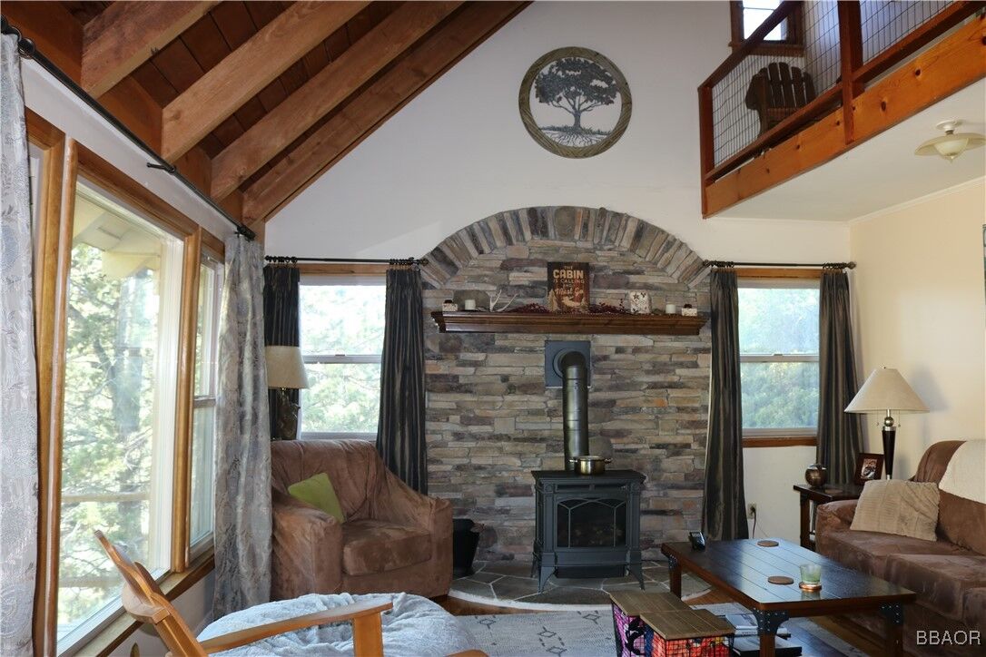 Property Photo:  21 Holcomb Valley Road  CA 92333 