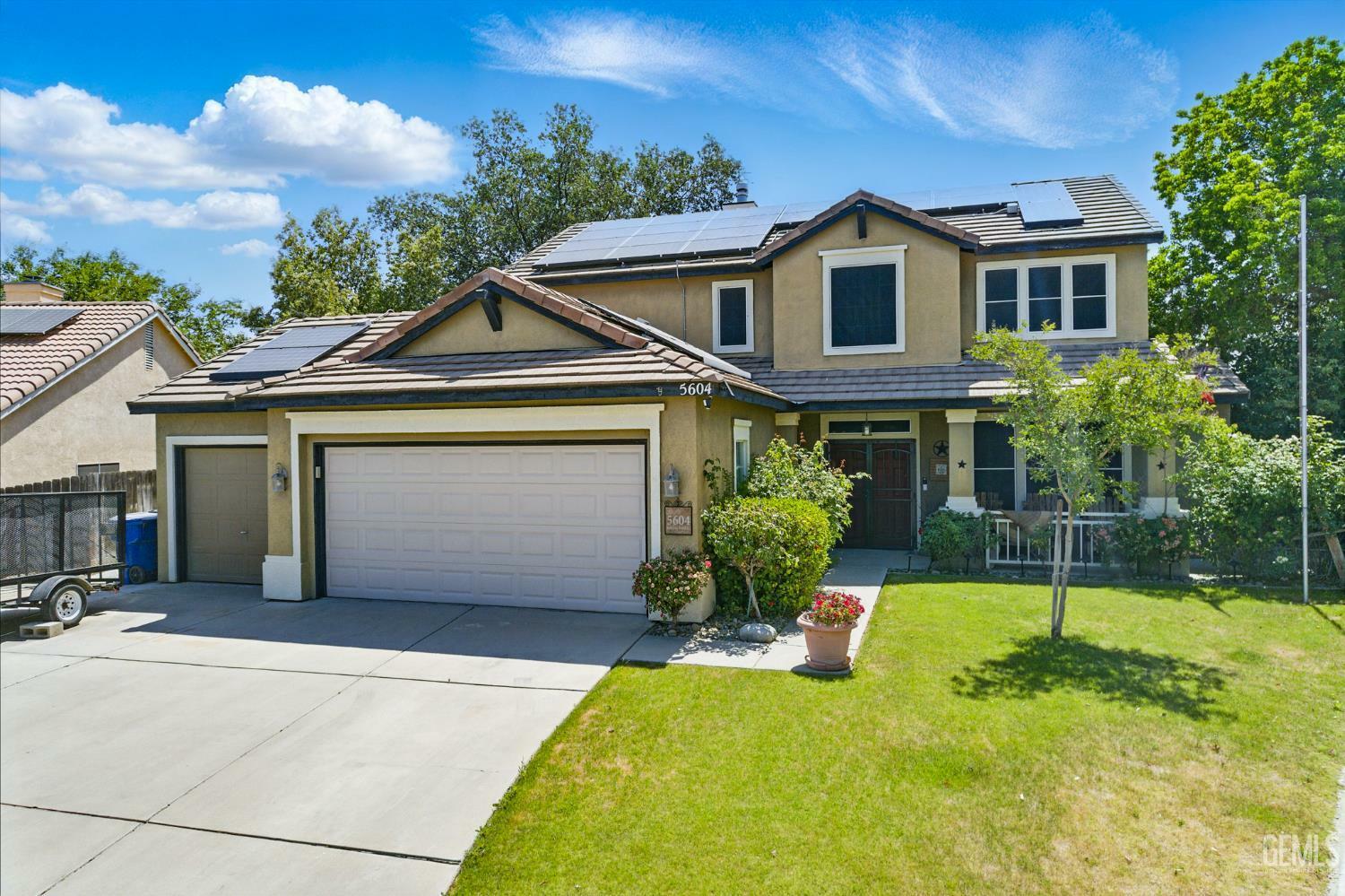 5604 Running Brook Street  Bakersfield CA 93312 photo