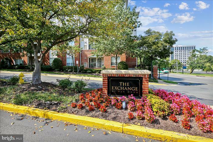4860 Eisenhower Avenue 388  Alexandria VA 22304 photo