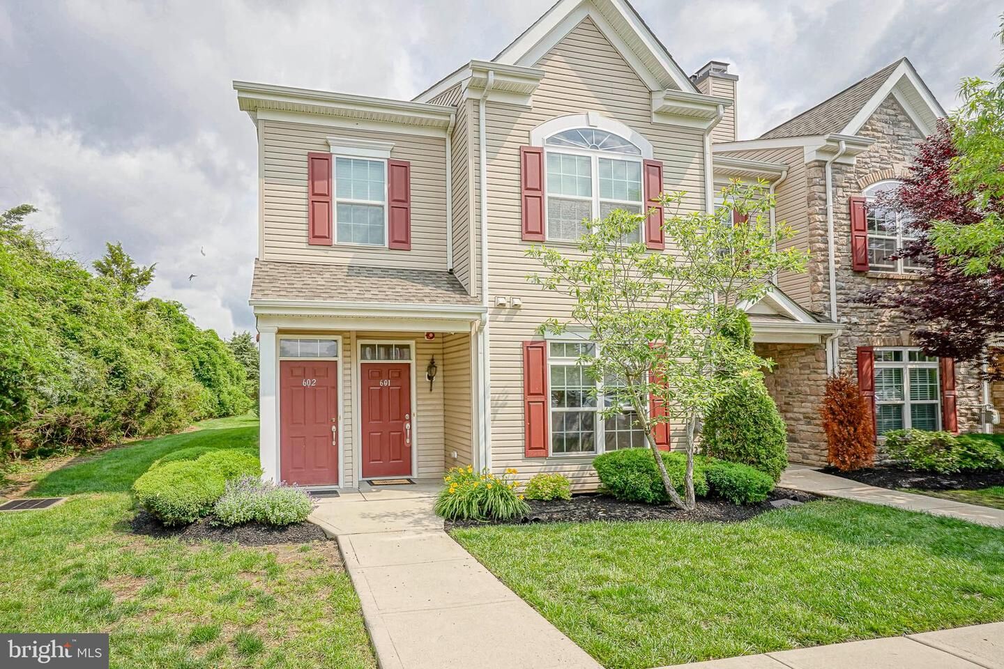 Property Photo:  601 Van Gogh Court  NJ 08094 