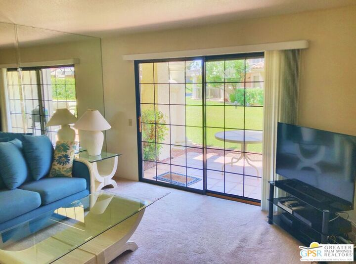 Property Photo: 2701 E Mesquite Ave Unit Ee165 Ave CA 92264