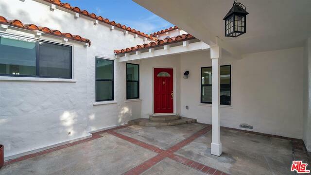 Property Photo: 1316 Thayer Ave CA 90024