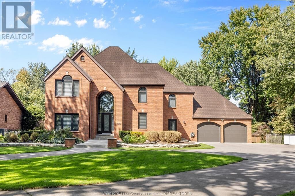 Property Photo: 428 Old Tecumseh Road ON N8N 3S8
