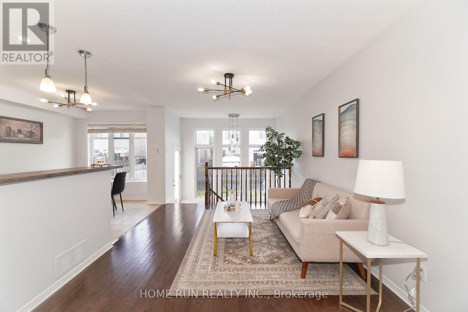 Property Photo: 192 Deercroft Avenue ON K2J 5J4