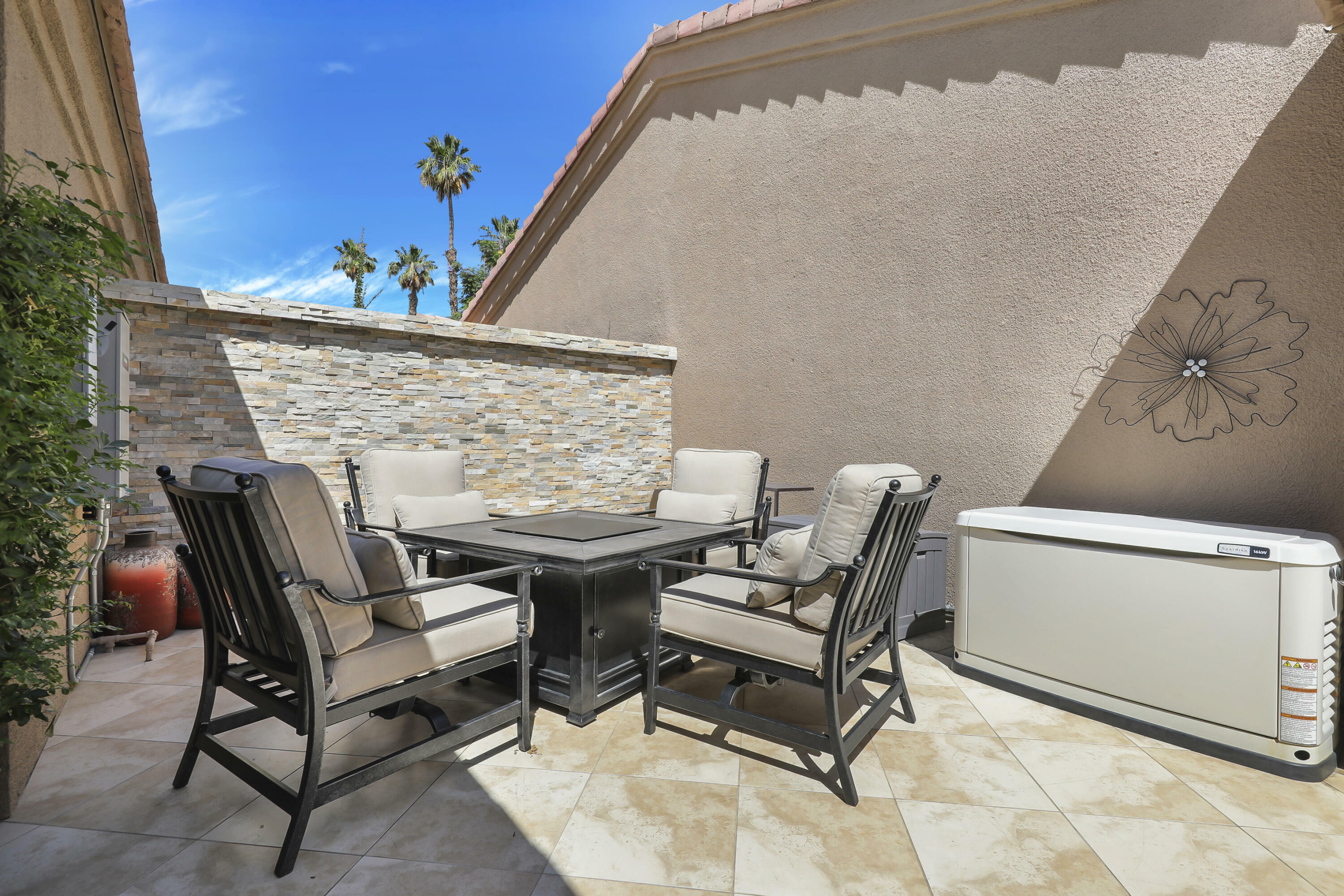 Property Photo: 76099 Impatiens Circle CA 92211