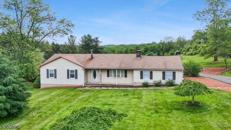 Property Photo:  16 Hogback Rd  NJ 08867 