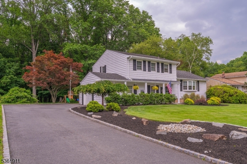 Property Photo: 201 Dorset Dr NJ 07066