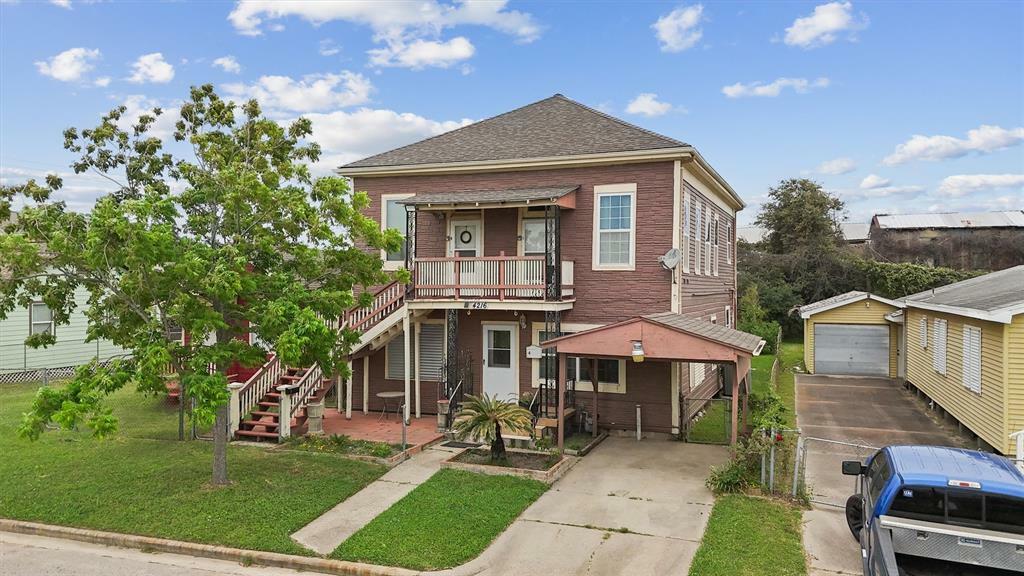 Property Photo:  4216 Avenue M 1/2  TX 77550 