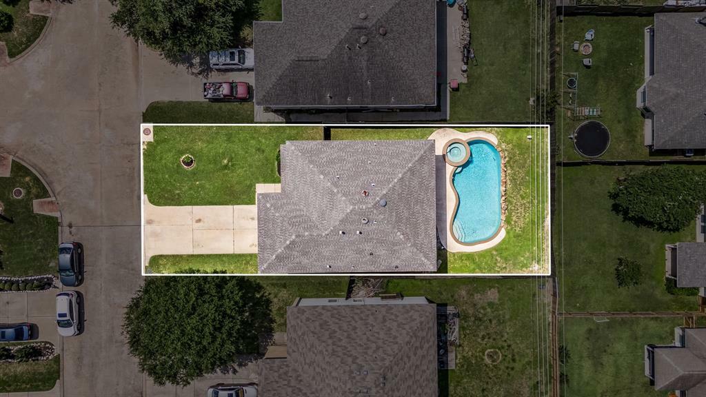 Property Photo: 7903 Raven Creek Lane TX 77433