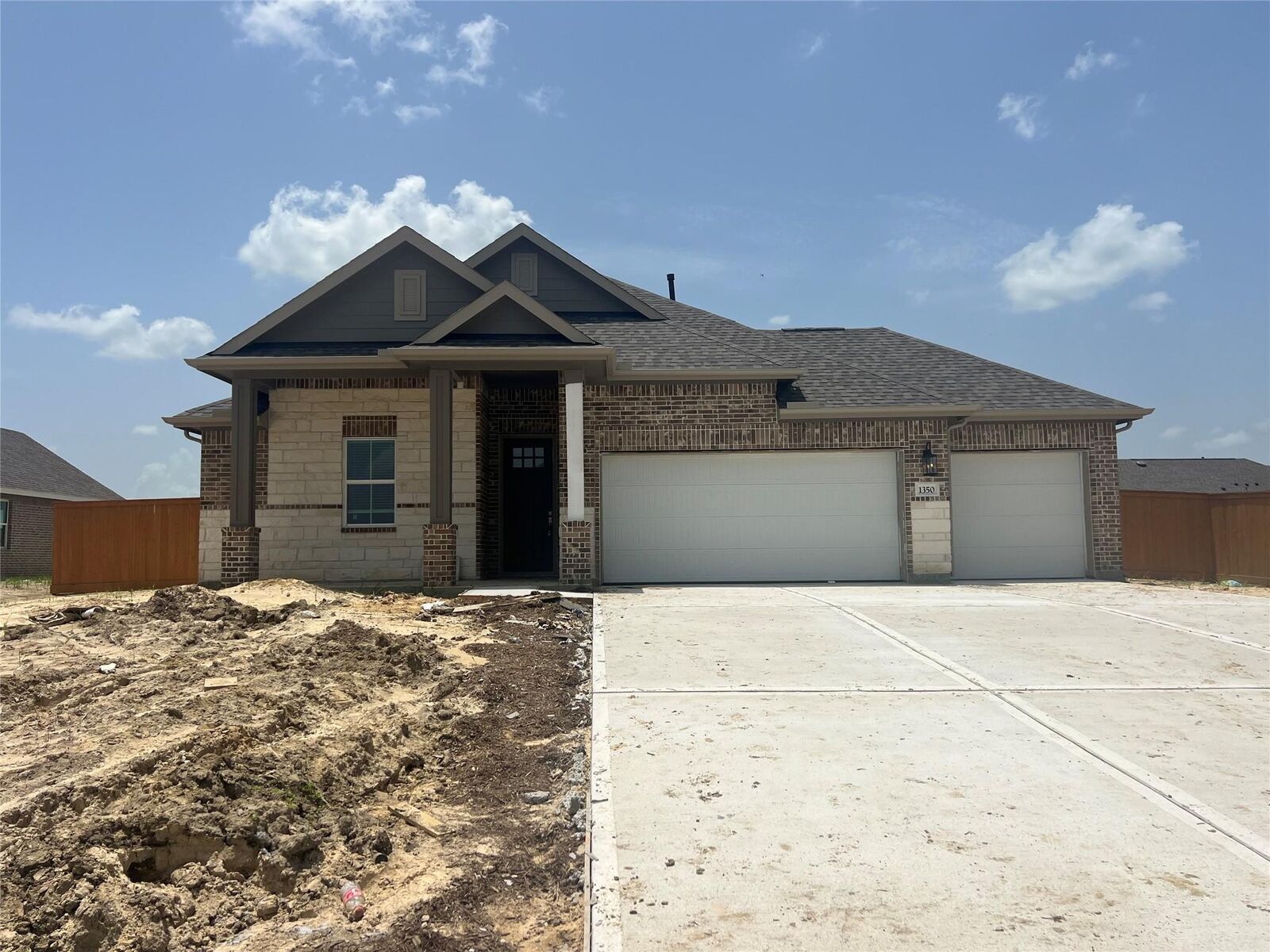 Property Photo: 1350 Imperial Ranch Way TX 77535