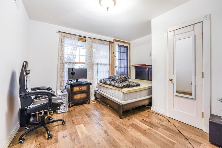 Property Photo:  372 5th St  NJ 07302 