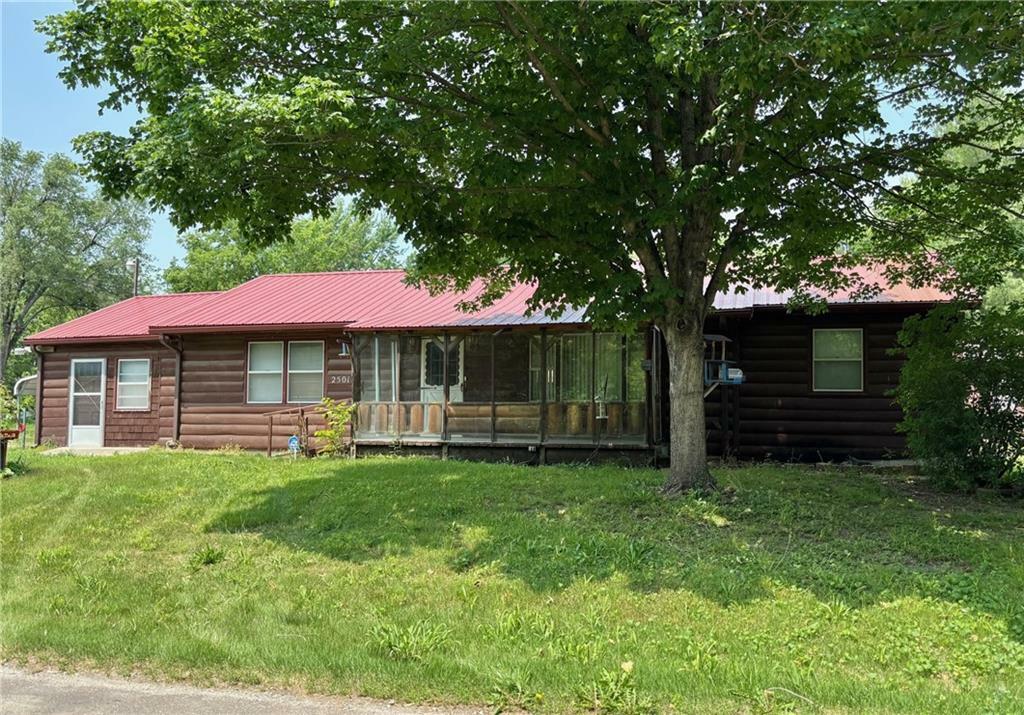 Property Photo:  2501 Harris Avenue  MO 64683 