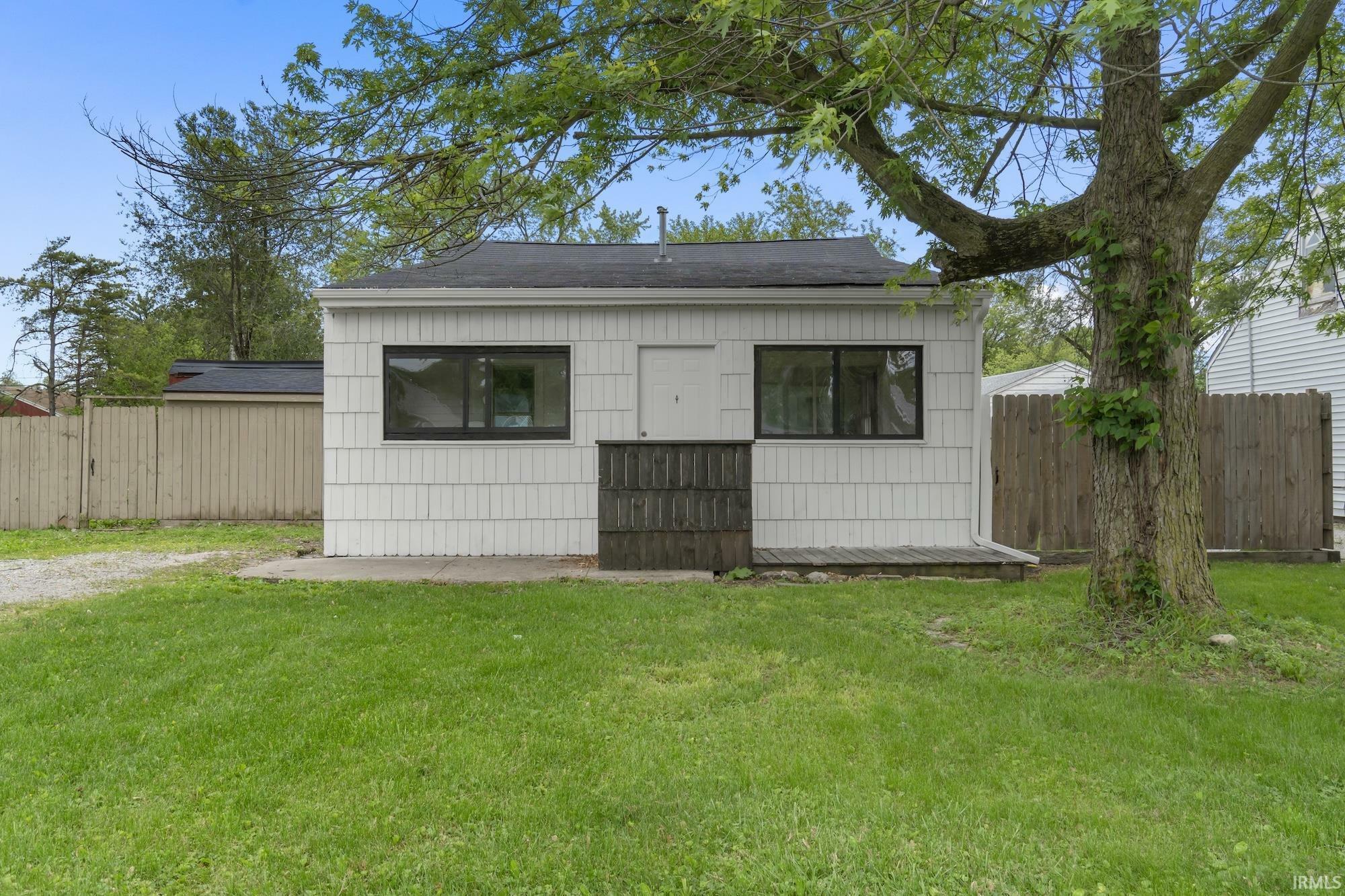 Property Photo: 2801 Broadripple Drive IN 46809-2207