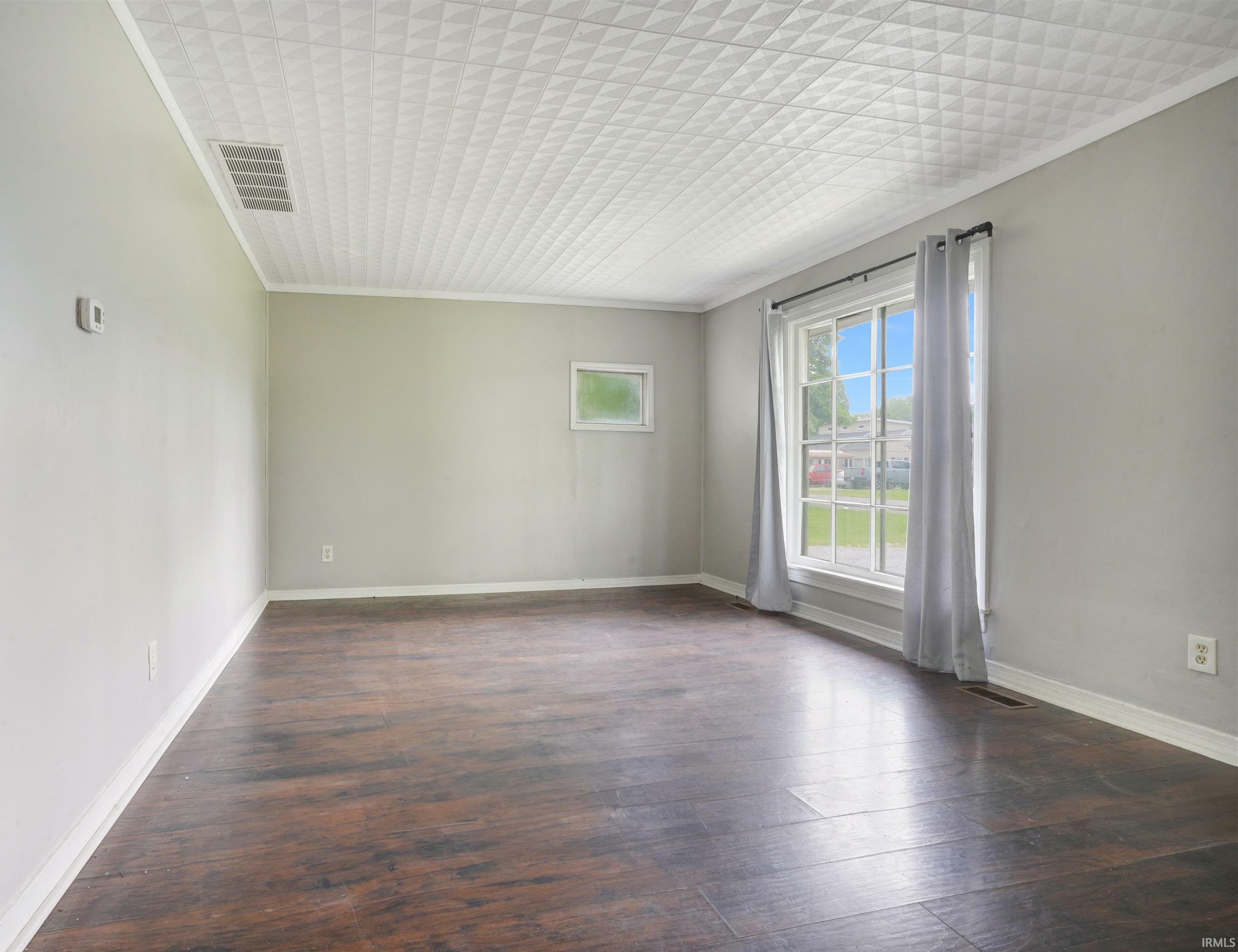 Property Photo: 3618 Waggoner Avenue IN 47714