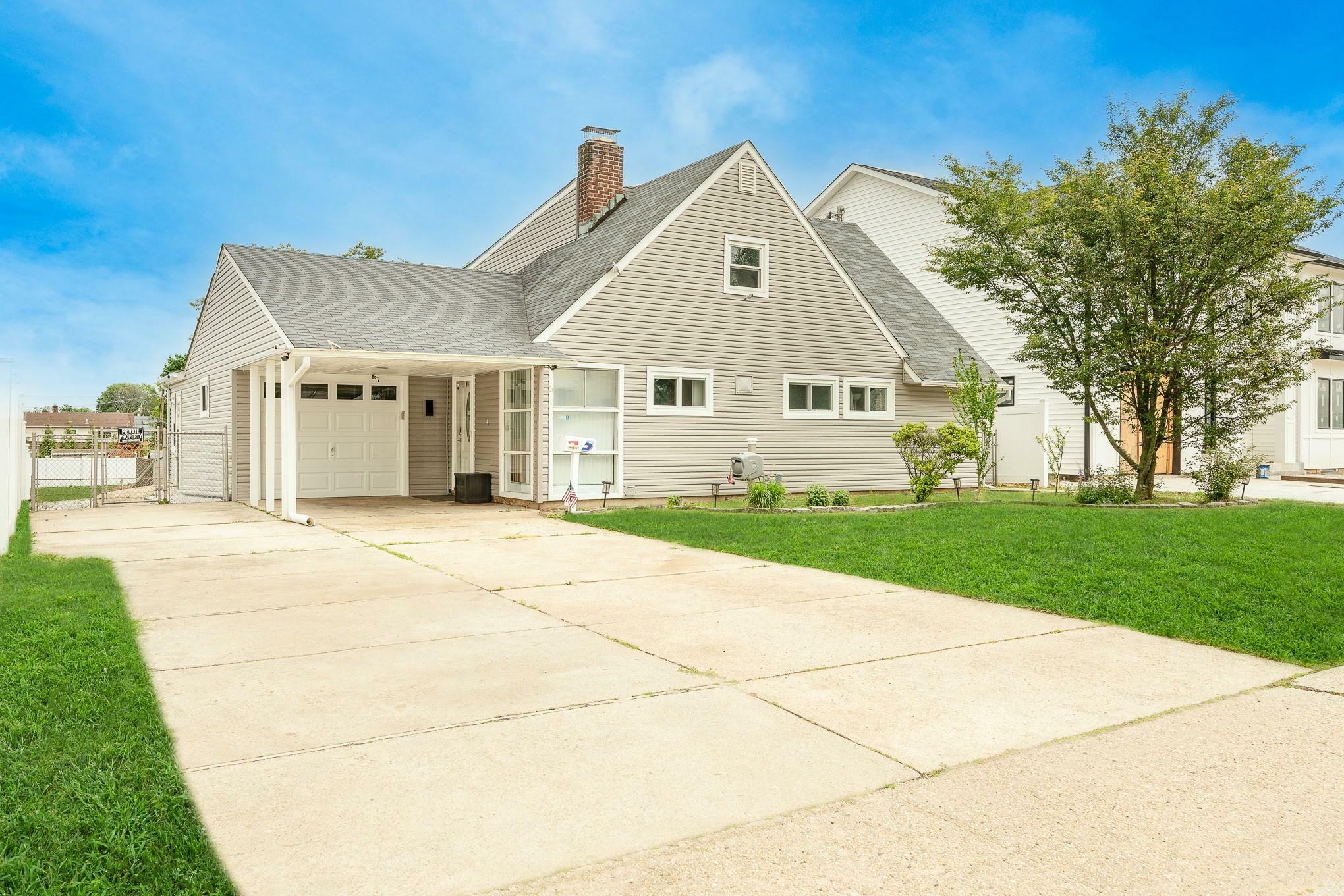 Property Photo: 5 Short Lane NY 11756