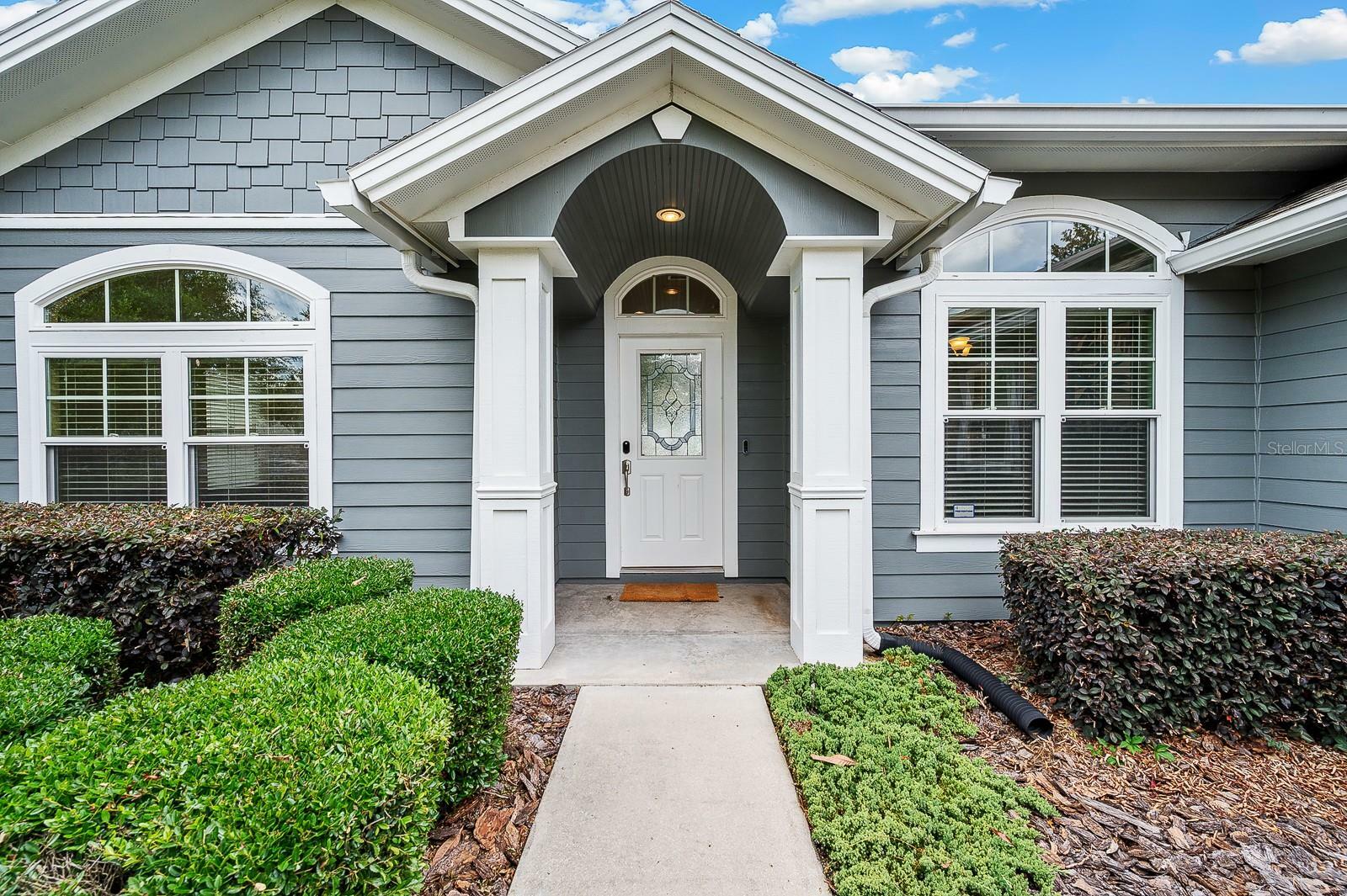 Property Photo: 19152 NW 228th Way FL 32643
