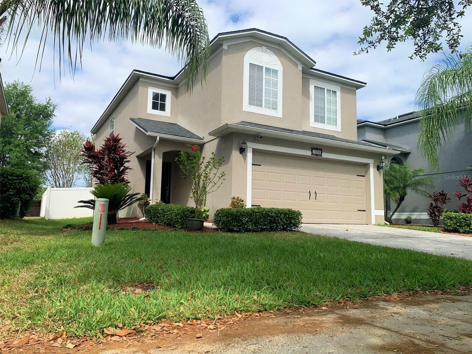 Property Photo: 1838 Portcastle Circle FL 34787