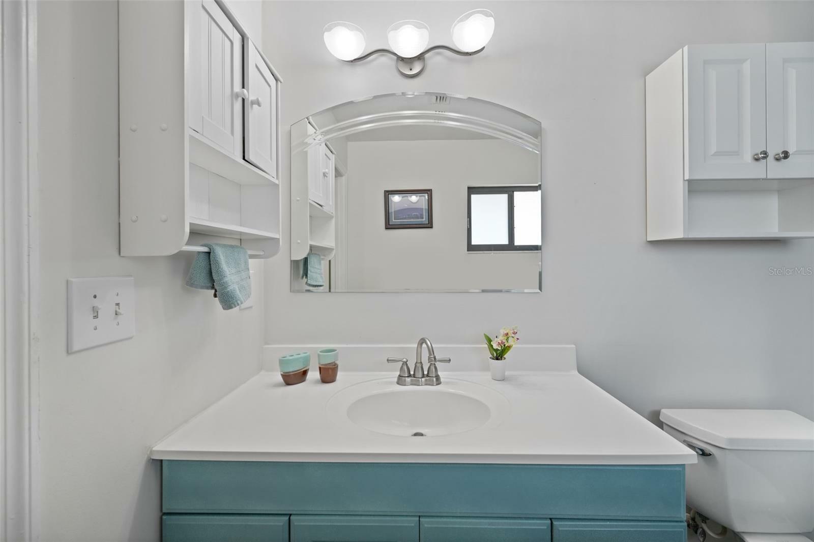 Property Photo: 1436 S Daytona Avenue FL 32136
