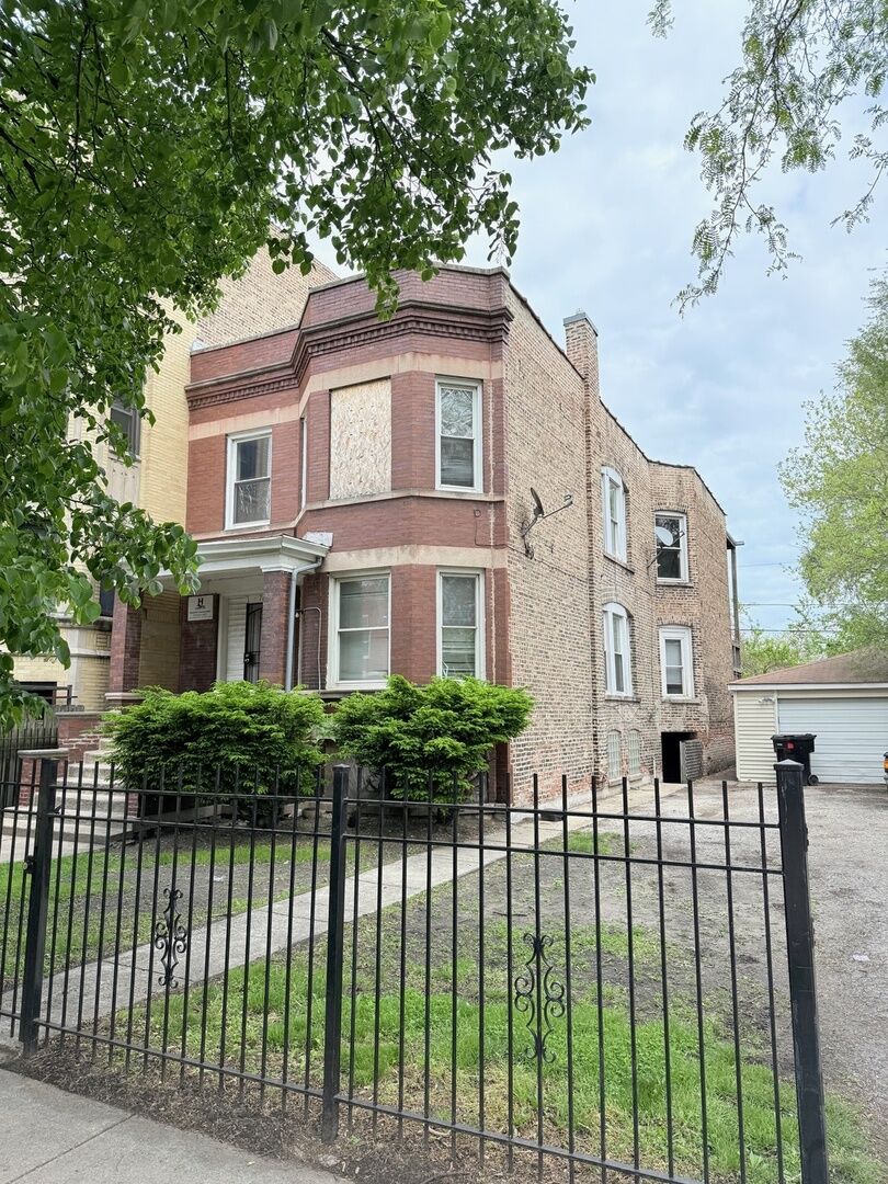 Property Photo:  7621 S Normal Avenue  IL 60620 