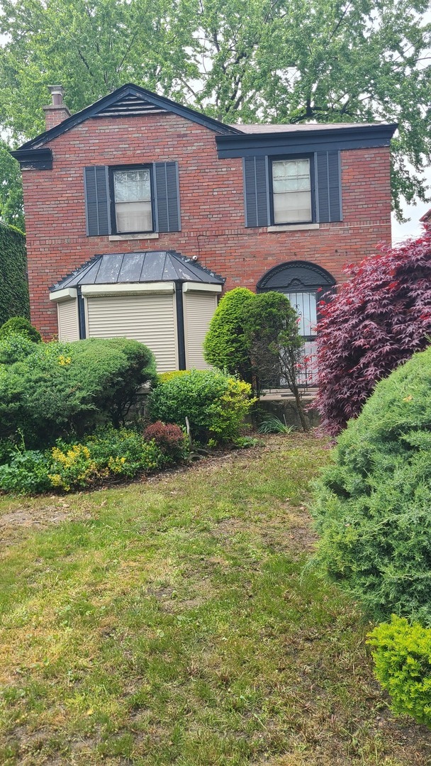 Property Photo:  8214 S Yates Boulevard  IL 60617 