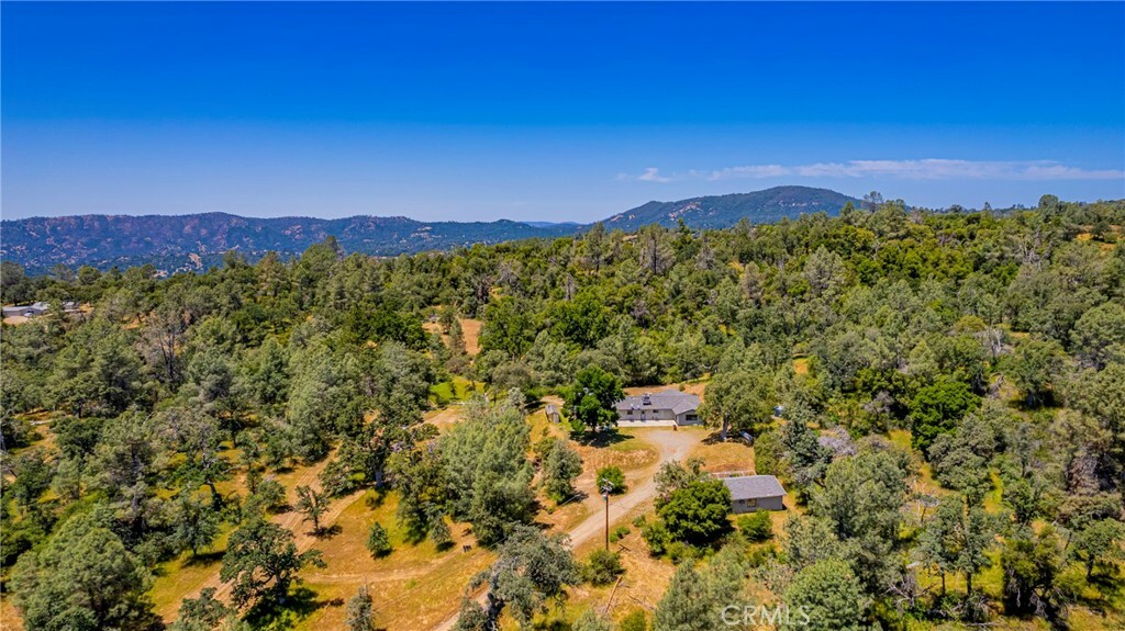 Property Photo: 47457 Road 620 CA 93644
