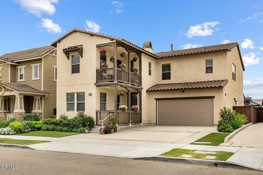 Property Photo: 375 Myrtle Avenue CA 93004
