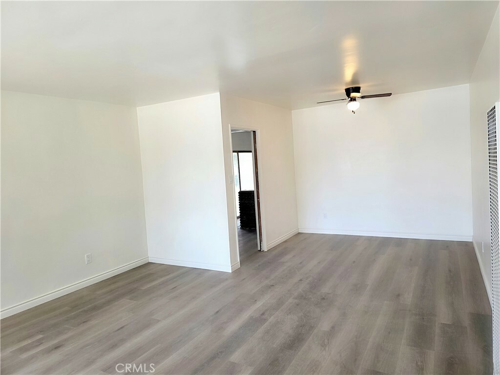 Property Photo:  17472 Paine Street  CA 92336 