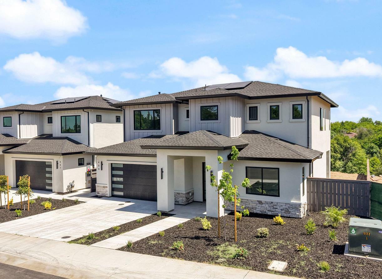 Property Photo:  409 East Street  CA 95678 