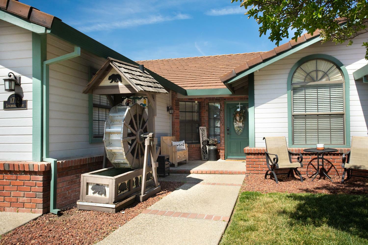 Property Photo: 1712 Lynchburg Court CA 95993