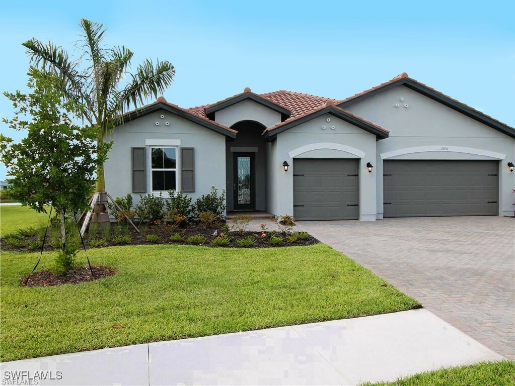 Property Photo:  2051 Grove Drive  FL 34120 