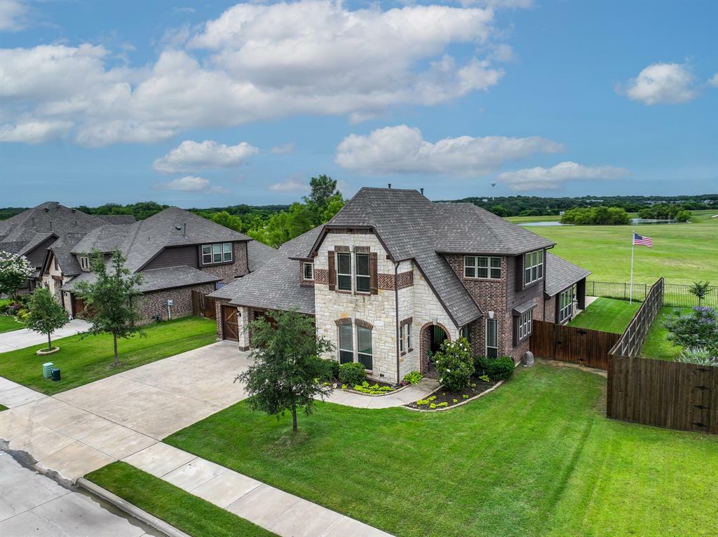 Property Photo: 4705 Stillhouse Hollow Lane TX 76226