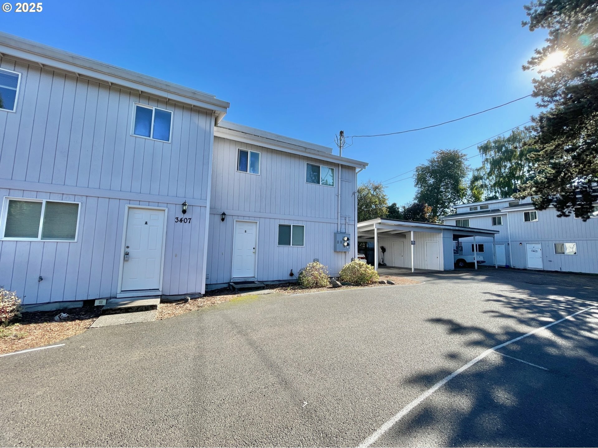 Property Photo: 3407 E 21st St WA 98661