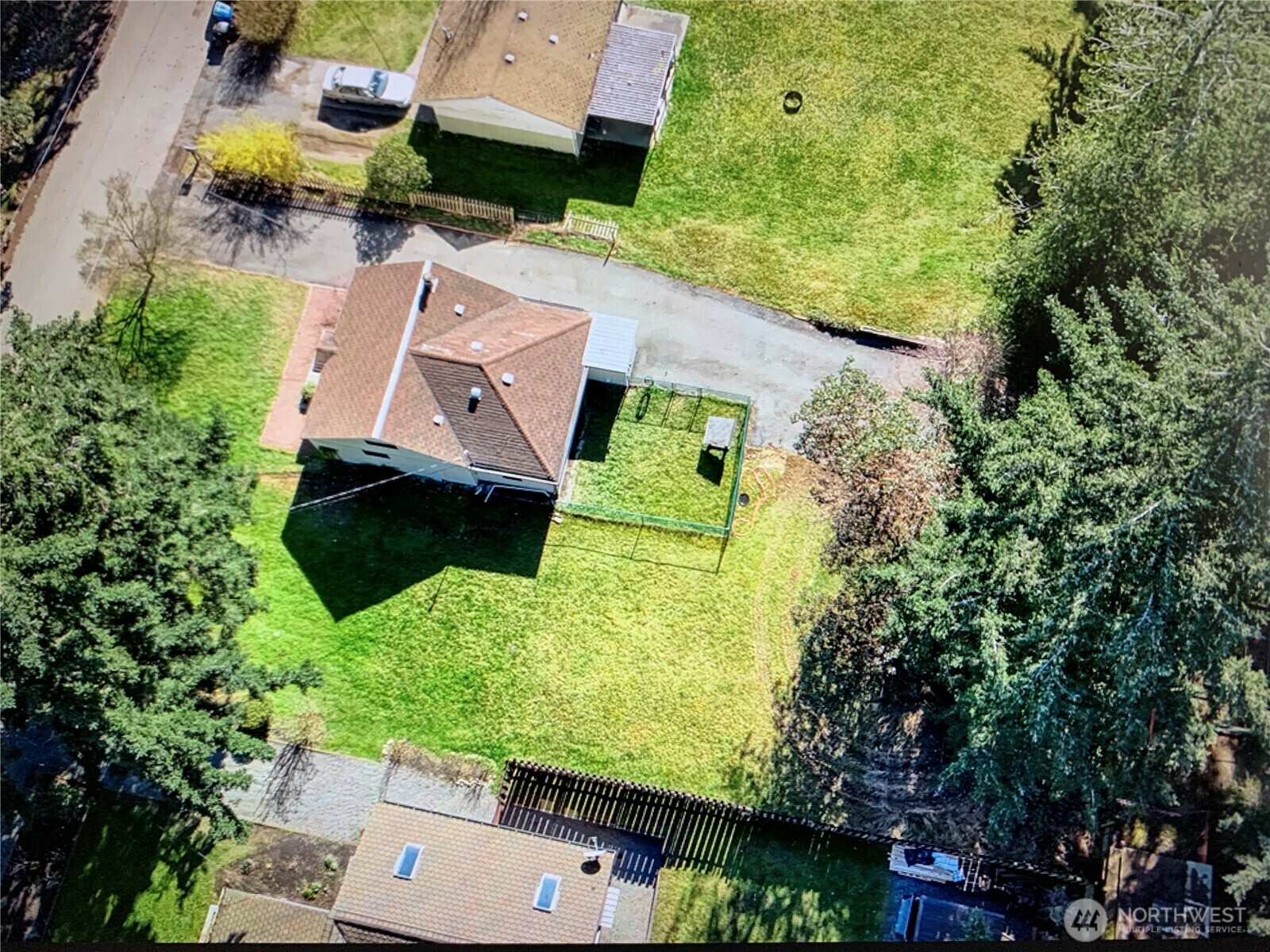 Property Photo: 19151 7th Avenue NE WA 98155