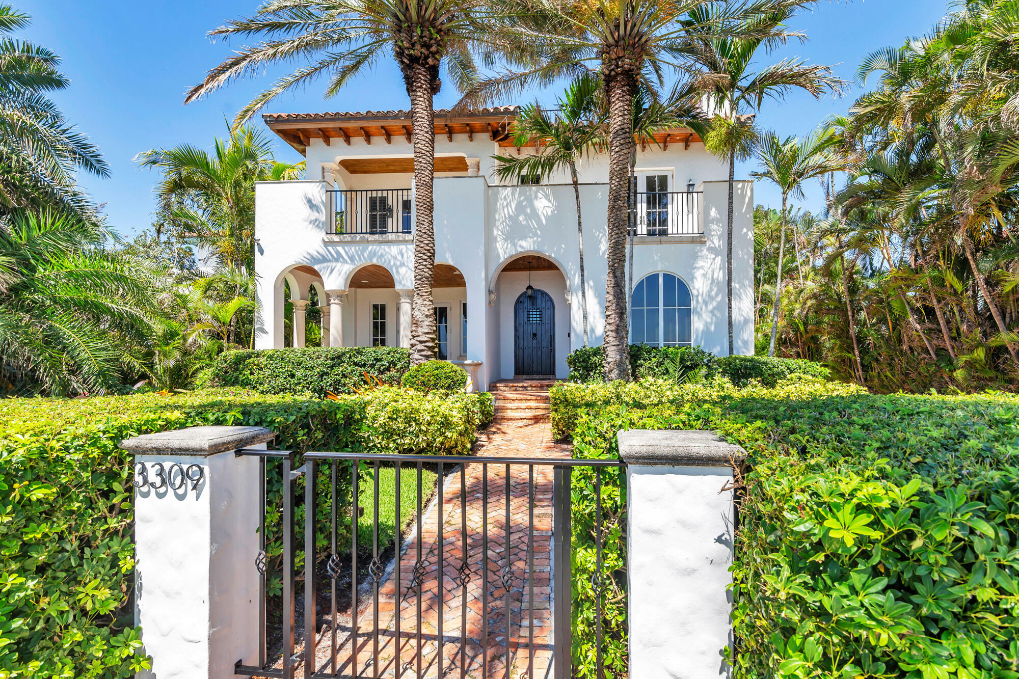 Property Photo: 3309 S Flagler Drive FL 33405