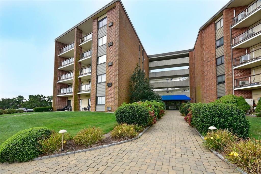 Property Photo: 1117 Capella South Way 1117 RI 02840