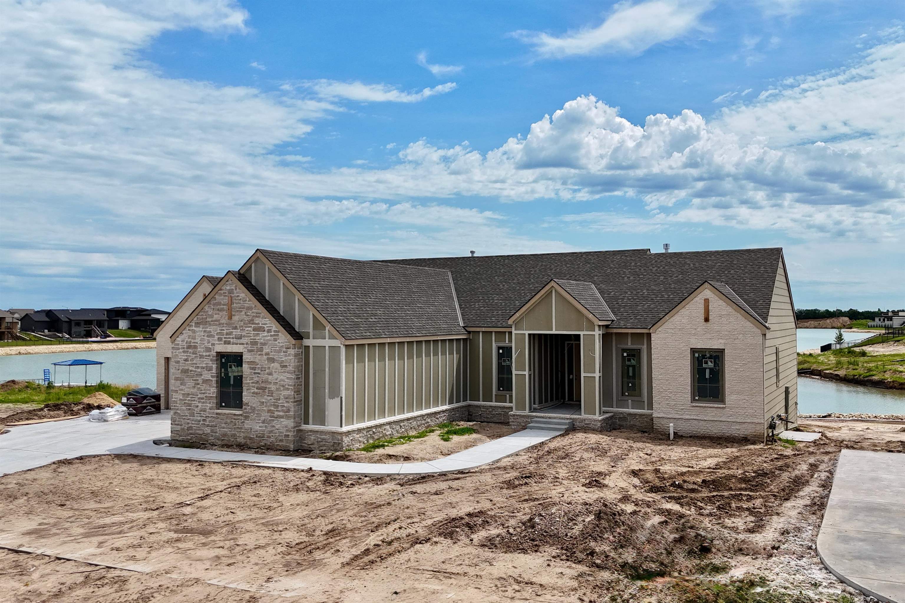Property Photo:  4624 N Ridge Port St.  KS 67205 