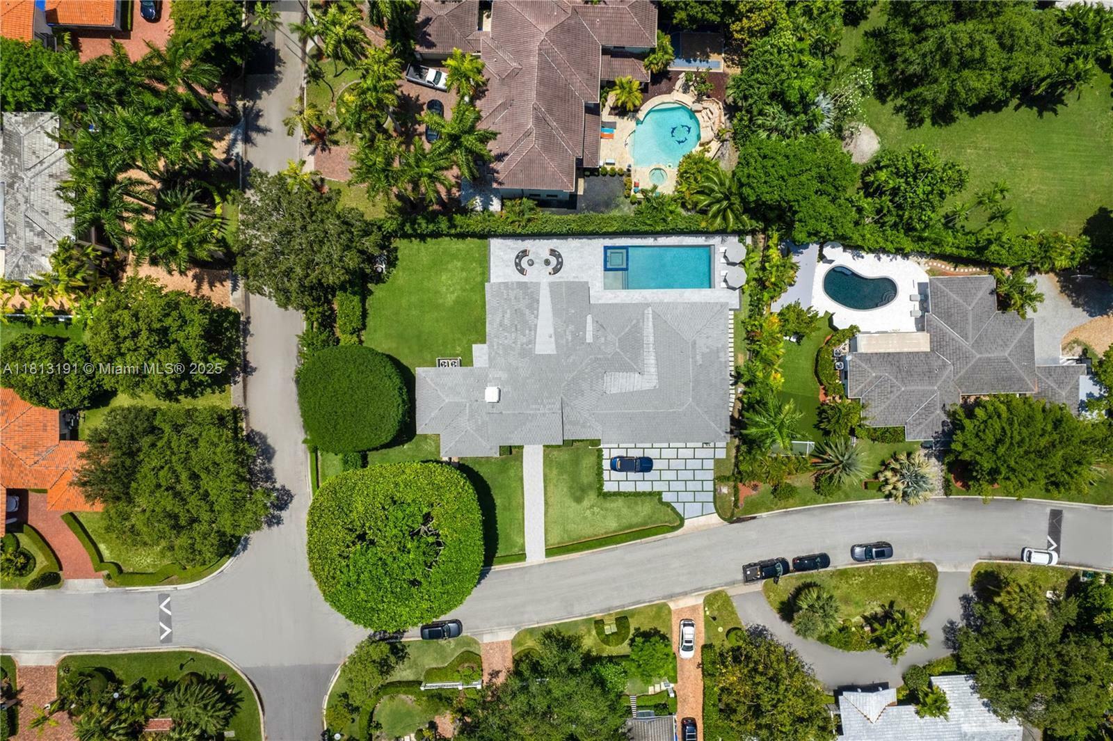 Property Photo: 4380 Lake Rd FL 33137