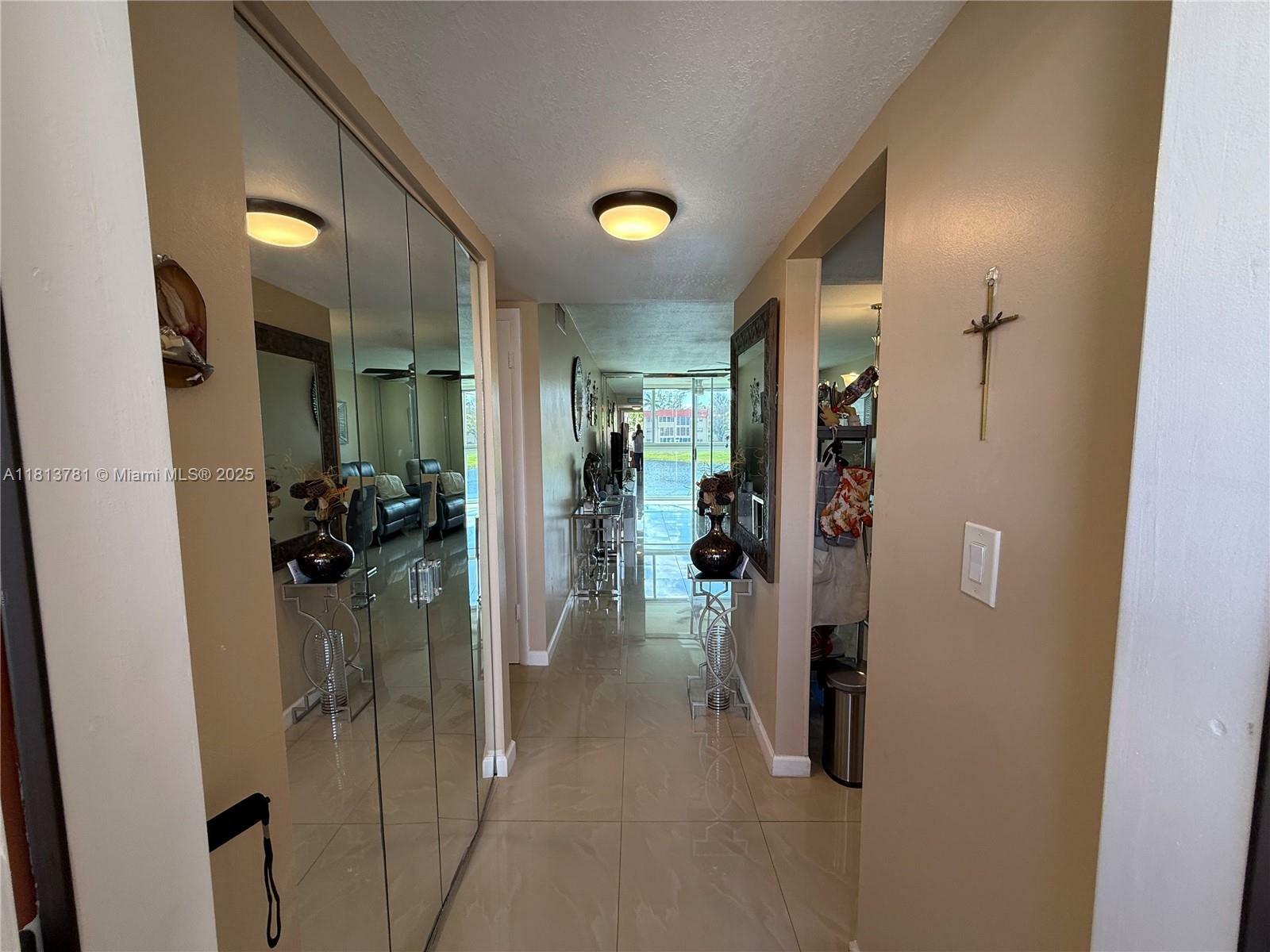 Property Photo:  2851 E Sunrise Lakes Dr 205  FL 33322 