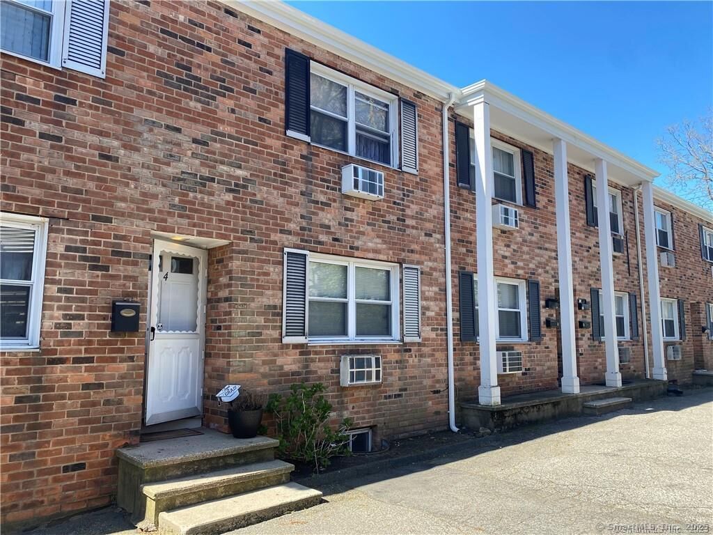 Property Photo:  409 Glenbrook Road 8-E  CT 06906 