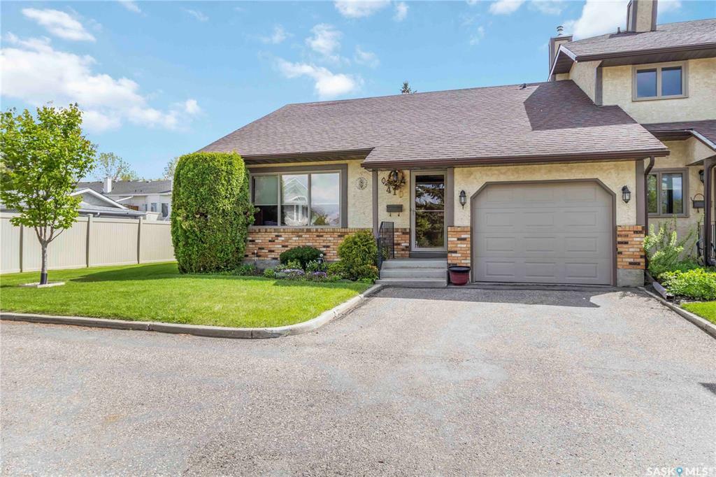 Property Photo: 2510 Kenderdine Road 410 SK S7N 4G5