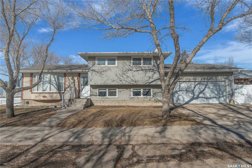 Property Photo: 2 Lloyd Bay SK S4R 5T6