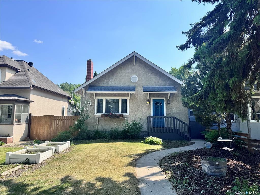 318 9th Street E  Saskatoon SK S7N 0A6 photo