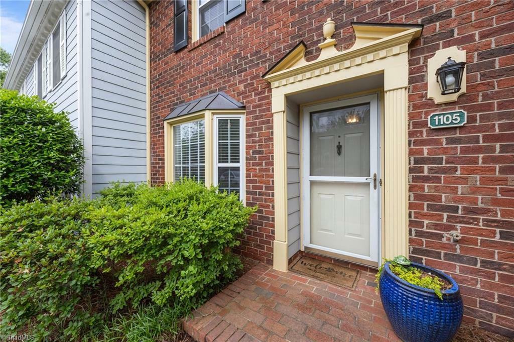 Property Photo: 1105 Yellowbell Place NC 27410