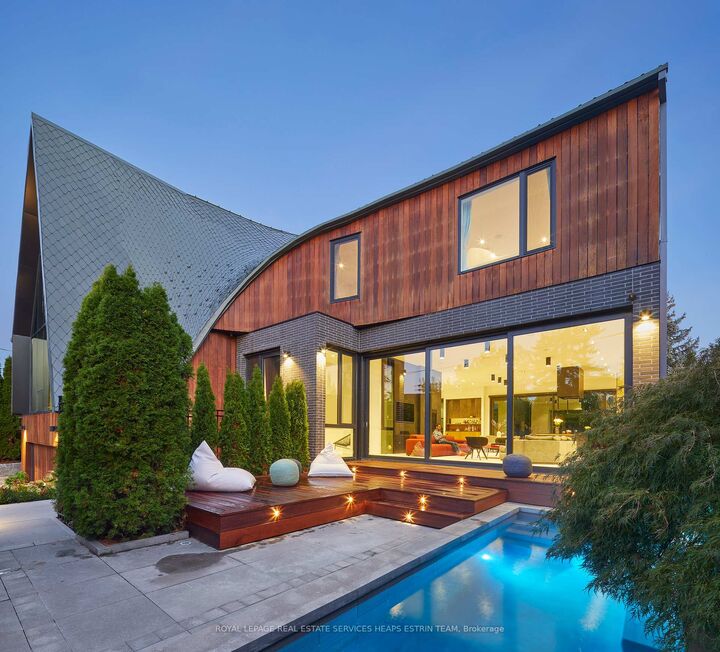 Property Photo: 108 Stratford Crescent ON M4N 1C6