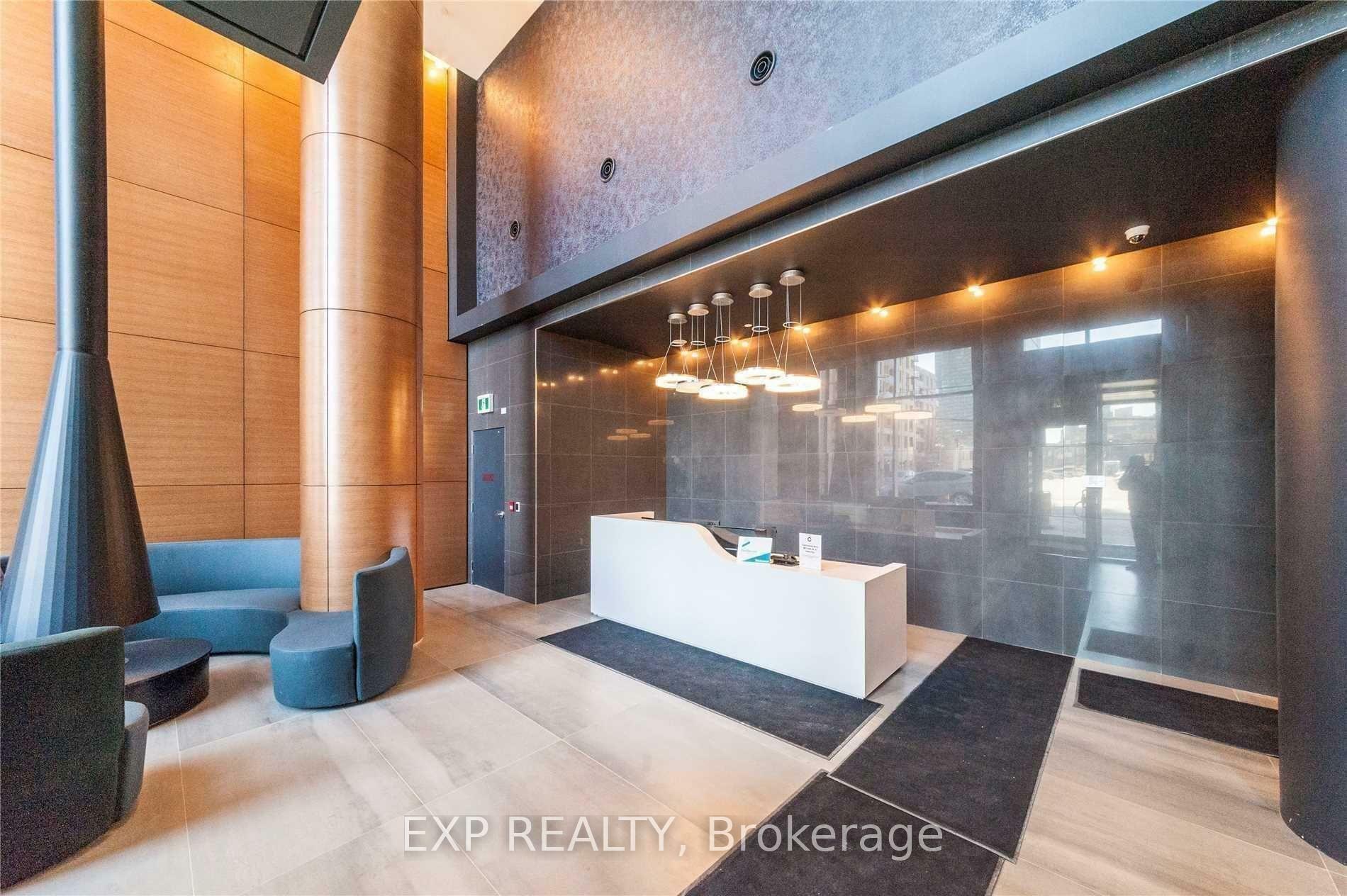 Property Photo: 68 Shuter Street 2108 ON M5B 1B4