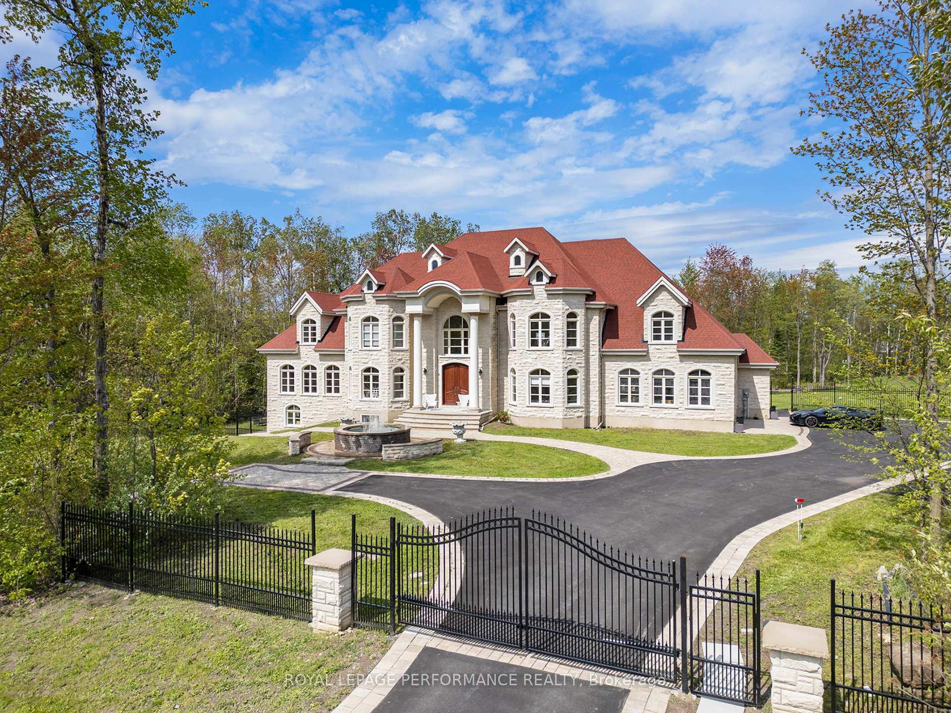 1413 Blackhorse Court  Manotick - Kars - Rideau Twp and Area ON K4M 0A6 photo